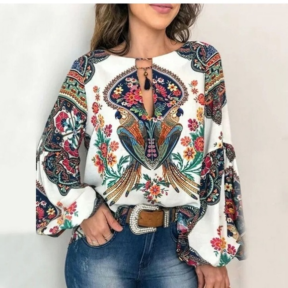 Boho Parrot Floral Tassel V-Neck Flared Sleeve Top - Picture 4 of 4